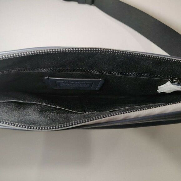 NWT Coach Edge Messenger Reflective Coach Patch - Picture 5 of 6